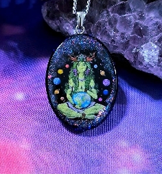 COLGANTE ORGONITA CON DIOSA GAIA MADRE TIERRA-1