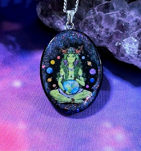 COLGANTE ORGONITA CON DIOSA GAIA MADRE TIERRA-1
