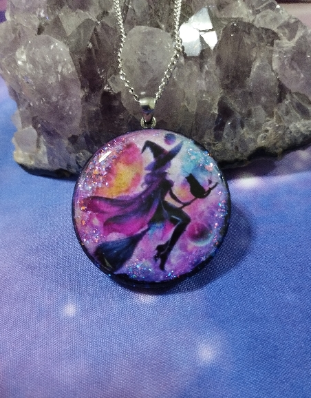 COLGANTE ORGONITA BRUJA-6