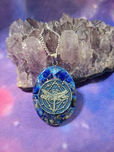 COLGANTE ORGONITA CON LIBELULA-9