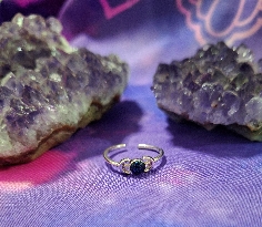 ANILLO DE LUNAS CON TURMALINA