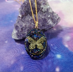 COLGANTE ORGONITA CON MARIPOSA-2