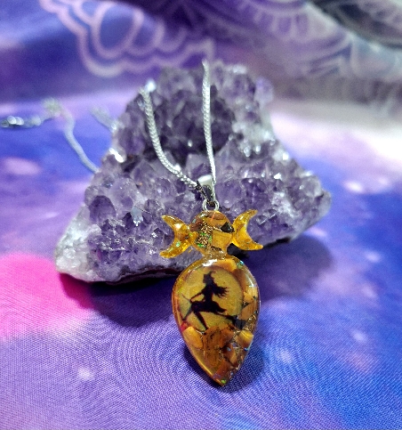 COLGANTE ORGONITA BRUJA