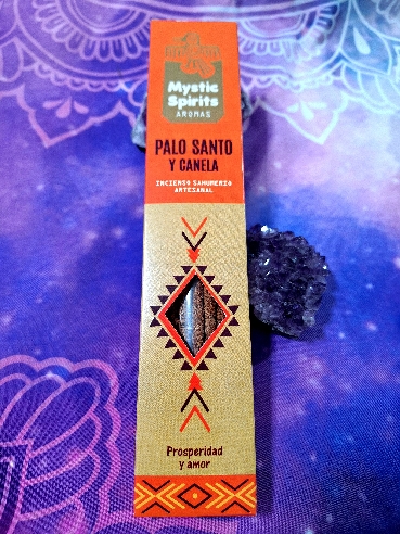 INCIENSO ARTESANO DE PALO SANTO Y CANELA