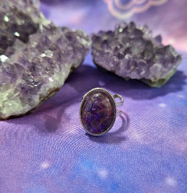 ANILLO DE ACERO INOXIDABLE CON AMATISTA