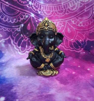 GANESHA NEGRA Y DORADA-1