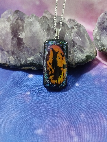 COLGANTE ORGONITA BRUJA-3