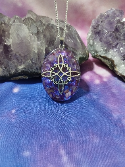 COLGANTE ORGONITA NUDO DE BRUJAS-9