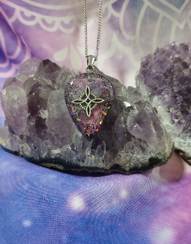 COLGANTE ORGONITA NUDO DE BRUJAS-12