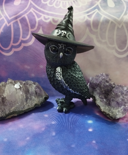 FIGURA BUHO BRUJO