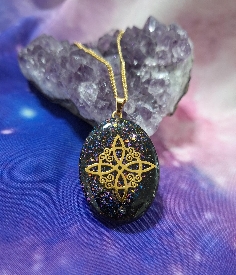 COLGANTE ORGONITA NUDO DE BRUJAS-16