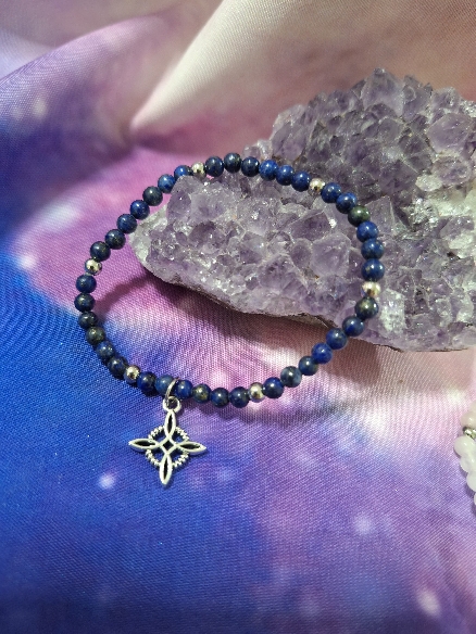 PULSERA DE LAPISLAZULI CON NUDO DE BRUJAS