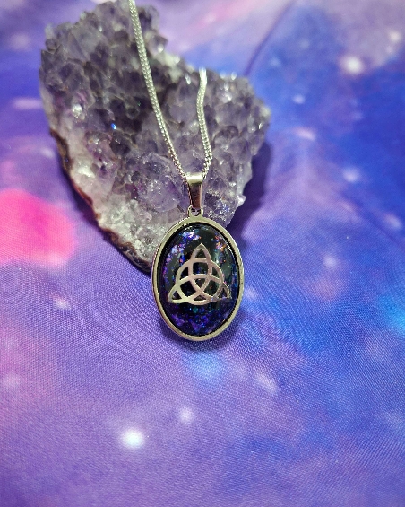 COLGANTE ORGONITA TRIQUETA-2