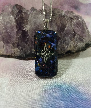 COLGANTE ORGONITA NUDO DE BRUJAS-20