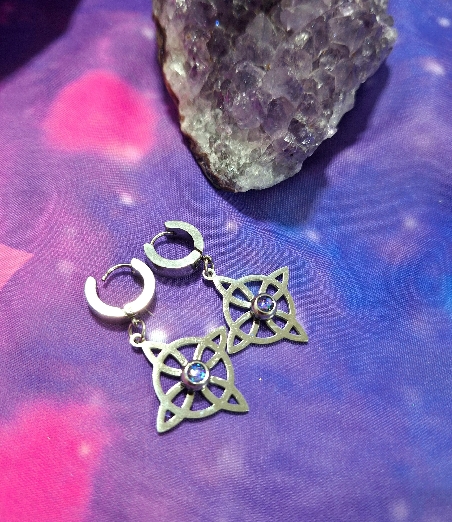 PENDIENTES NUDO DE BRUJAS DE ACERO INOXIDABLE-3